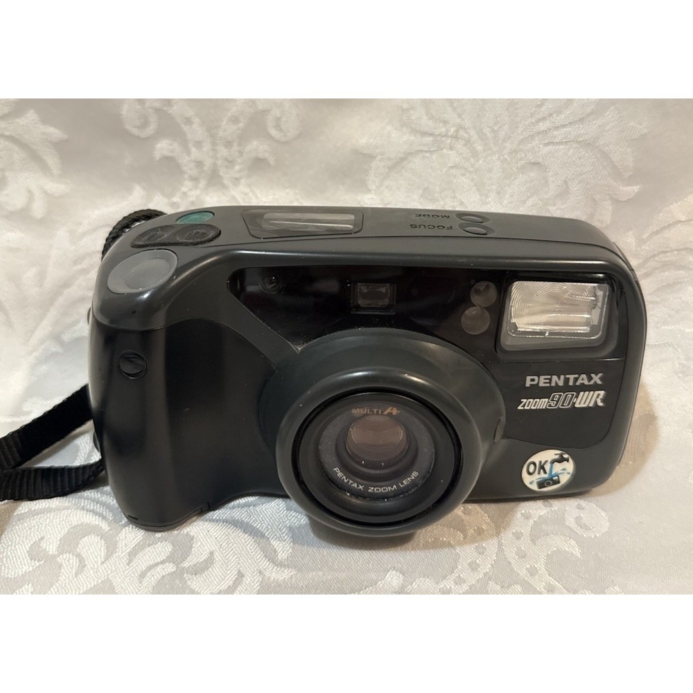 Pentax IQZoom 90WR 35mm Point & Shoot Film Camera‎ Not Tested